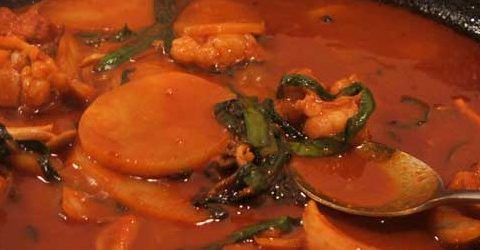 新陳代謝食堂　「辛辛（からから）」